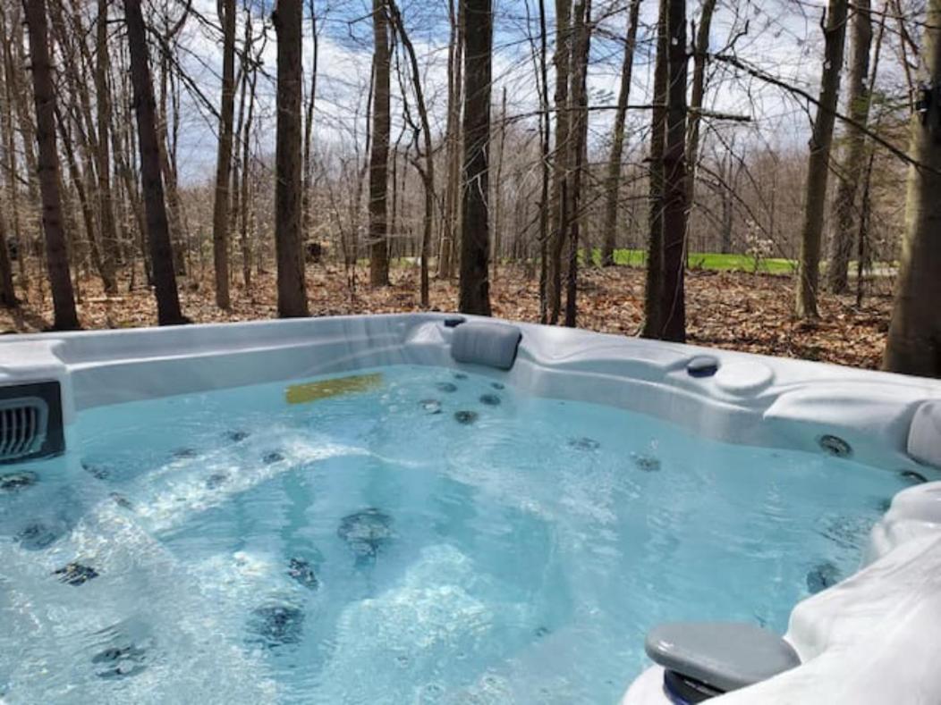 Walk To Pool & Beach - Spacious Gateway, Hot Tub, Game Room Pocono Country Place Zewnętrze zdjęcie